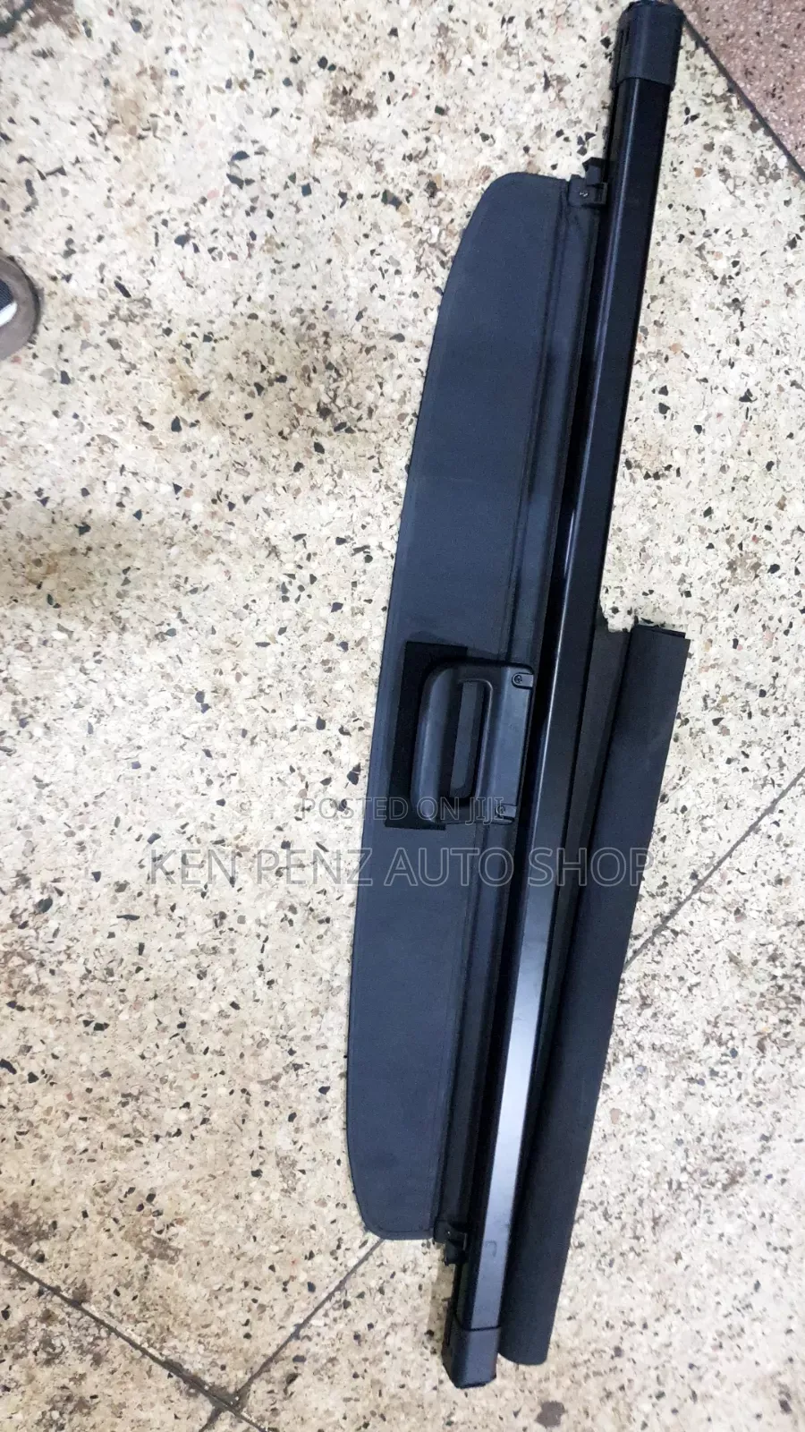 Toyota Wish 2014 Boot Cargo Cover