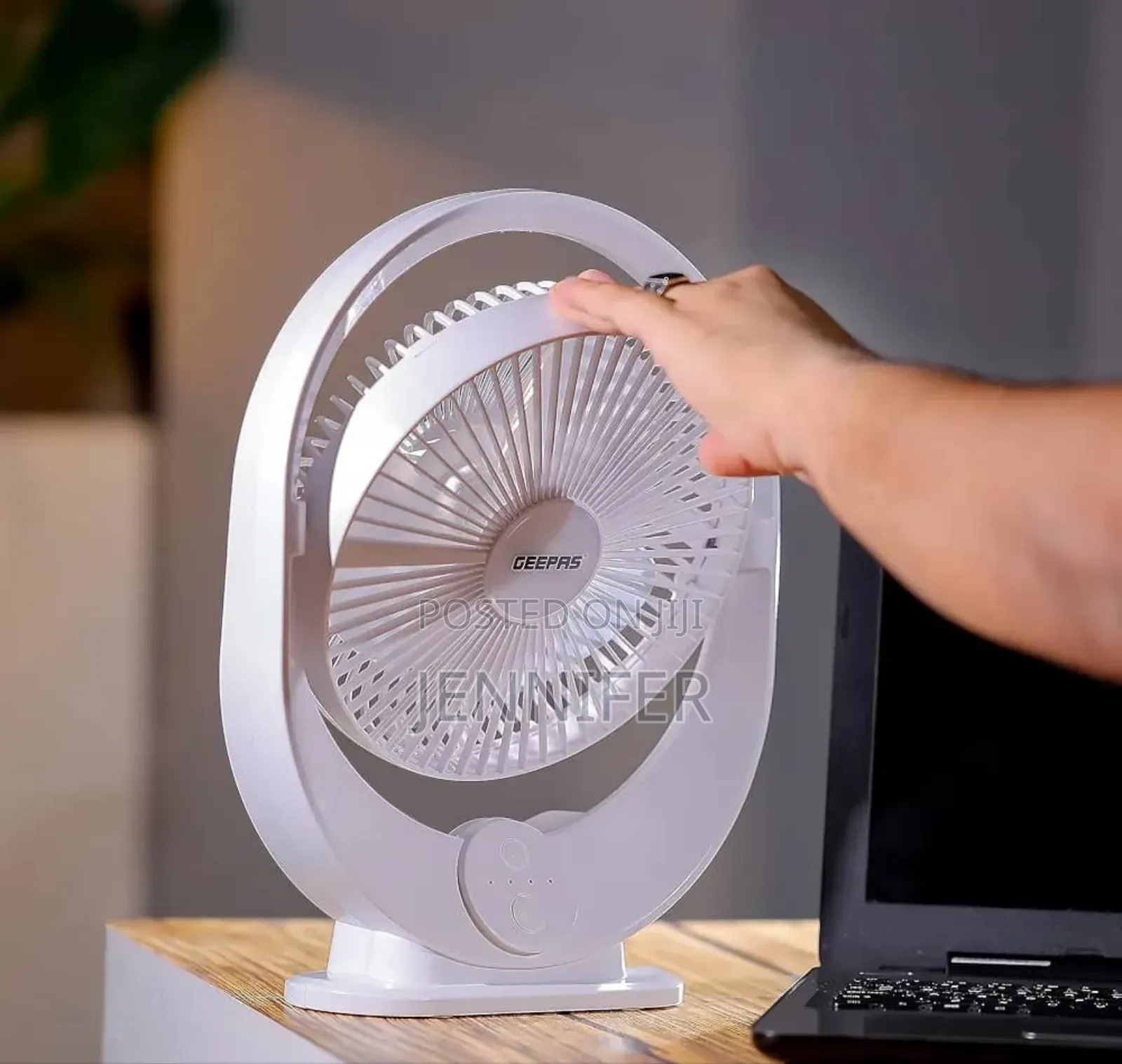 Geepas 8" Rechargeable Fan With Led Light- Gf21120