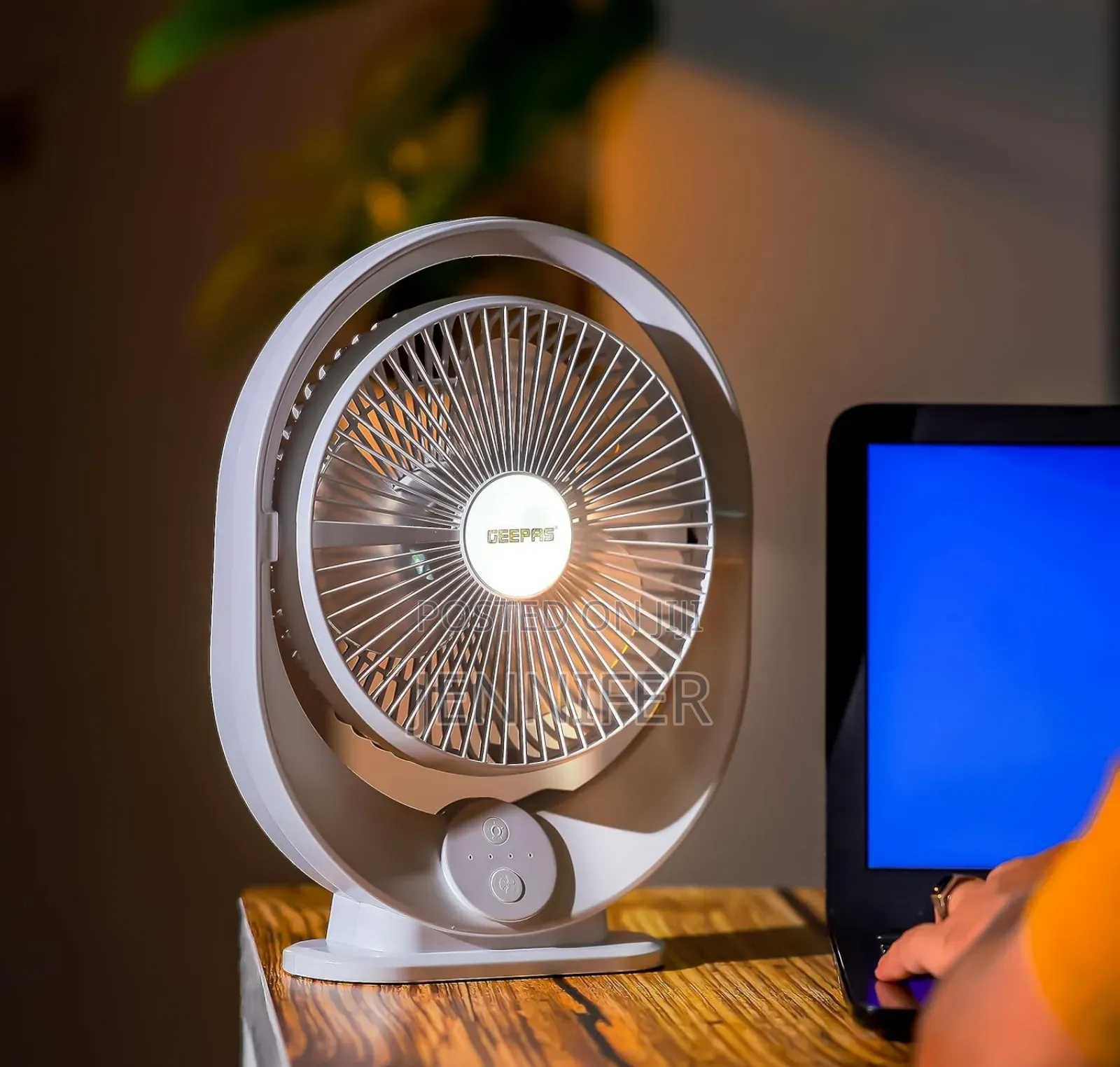 Geepas 8" Rechargeable Fan With Led Light- Gf21120