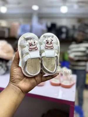 Squeaky Shoes