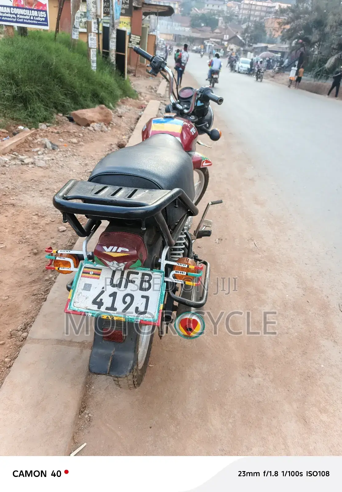 TVS HLX 125 2021 Red