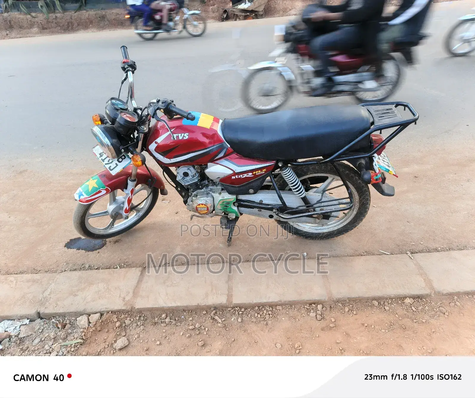 TVS HLX 125 2021 Red