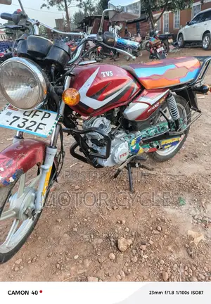 TVS HLX 125 2023 Red