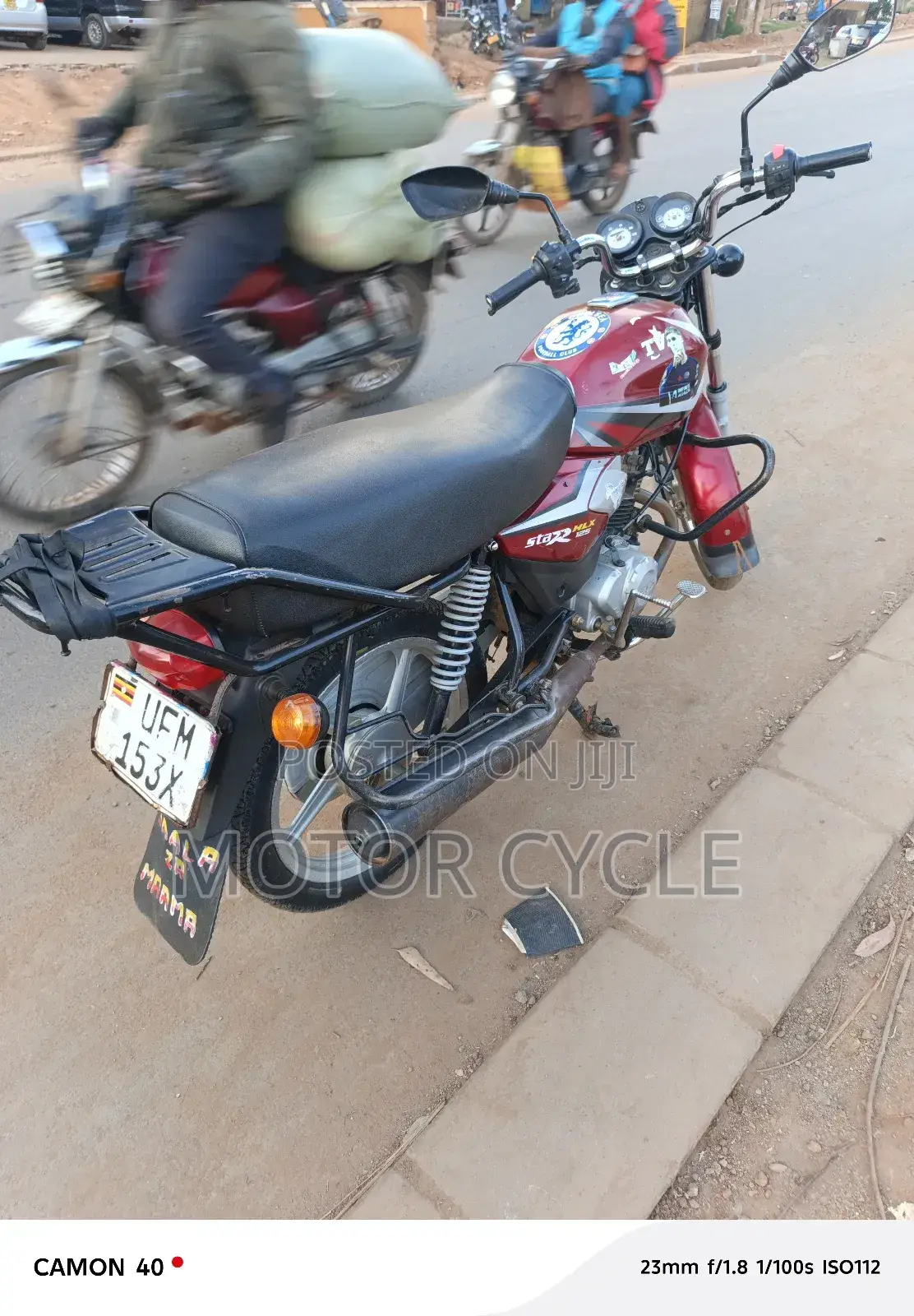 Bajaj Boxer 125 2022 Red