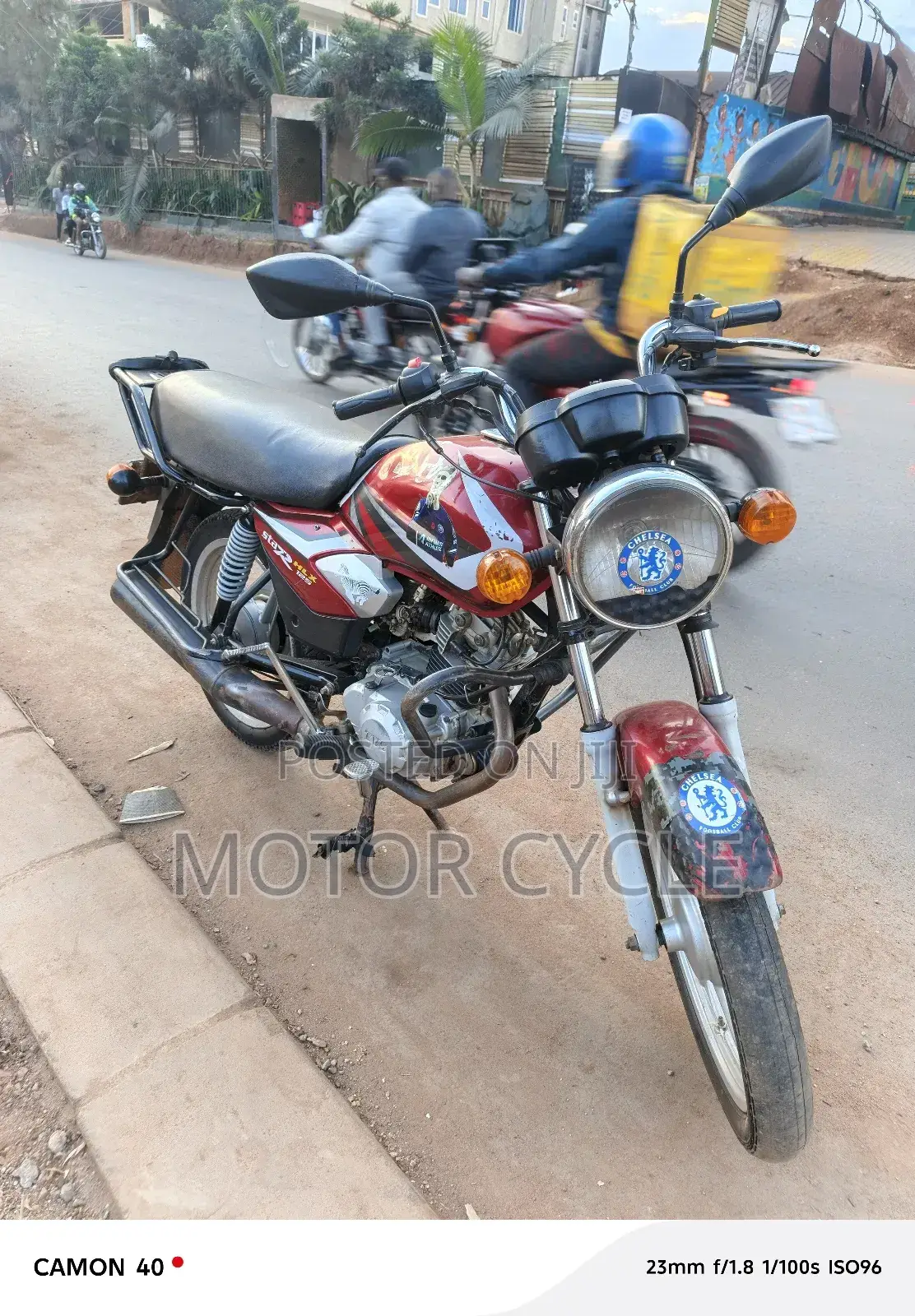 Bajaj Boxer 125 2022 Red