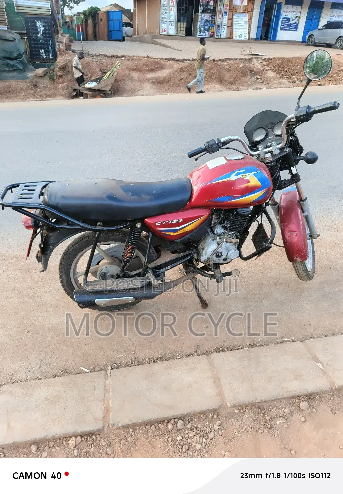 Bajaj Boxer 125 2022 Red