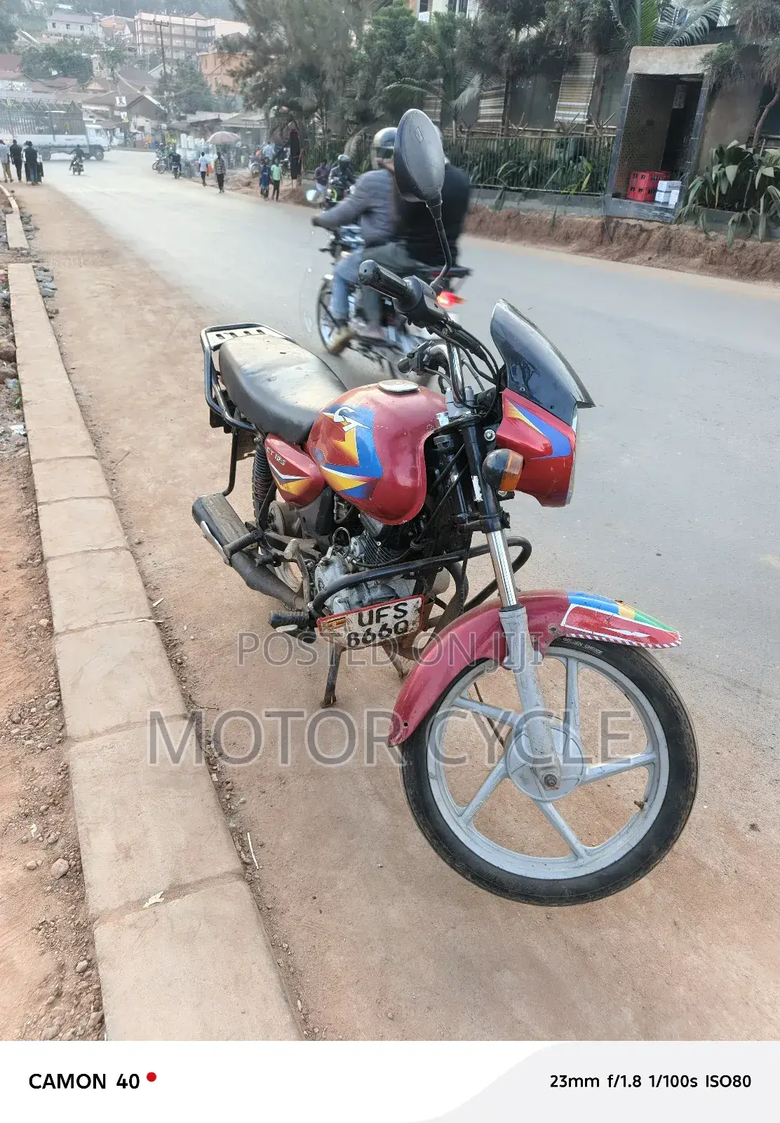 Bajaj Boxer 125 2022 Red