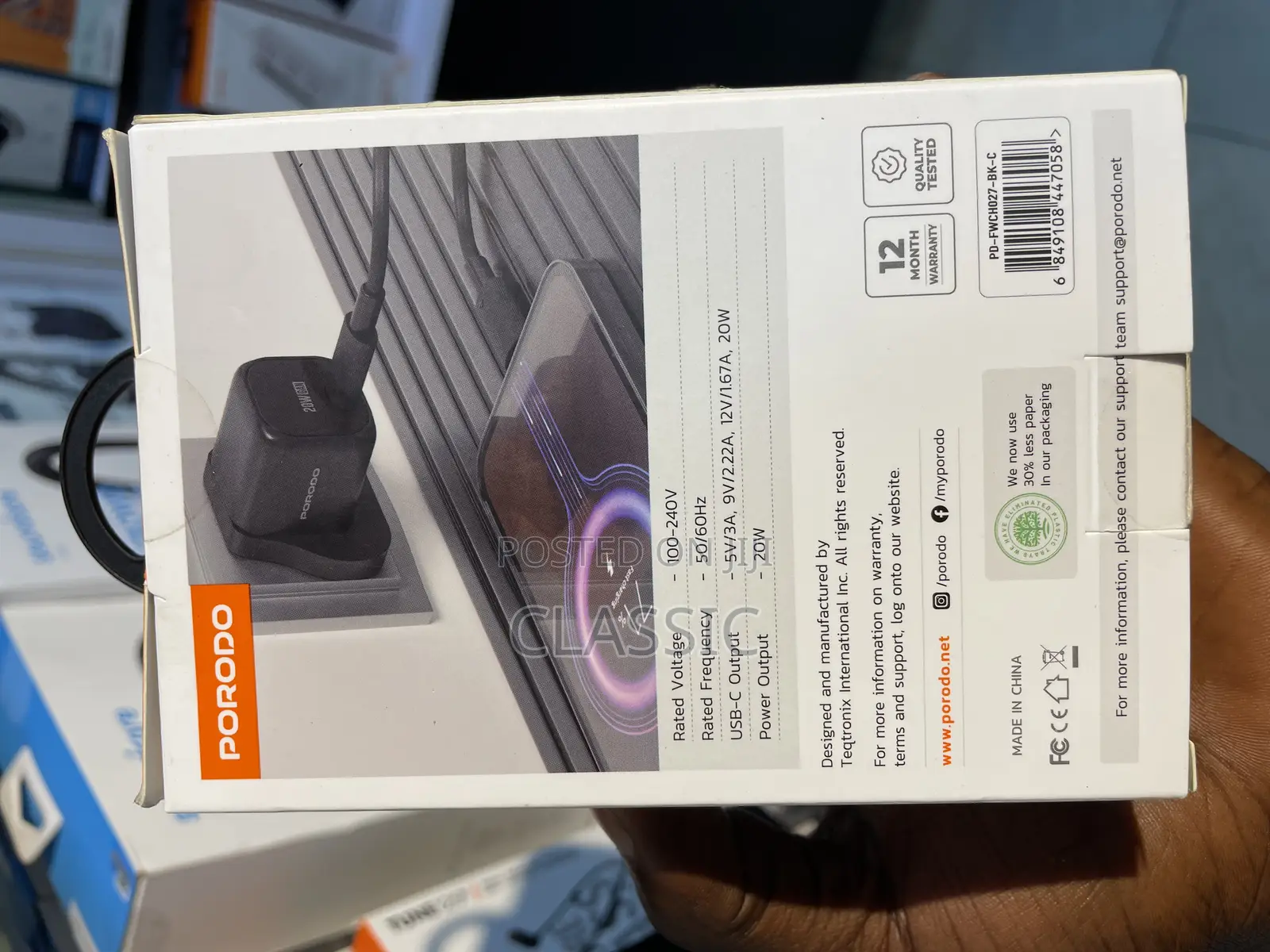 Porodo USB-C to Lightning Power Delivery Quick Charger