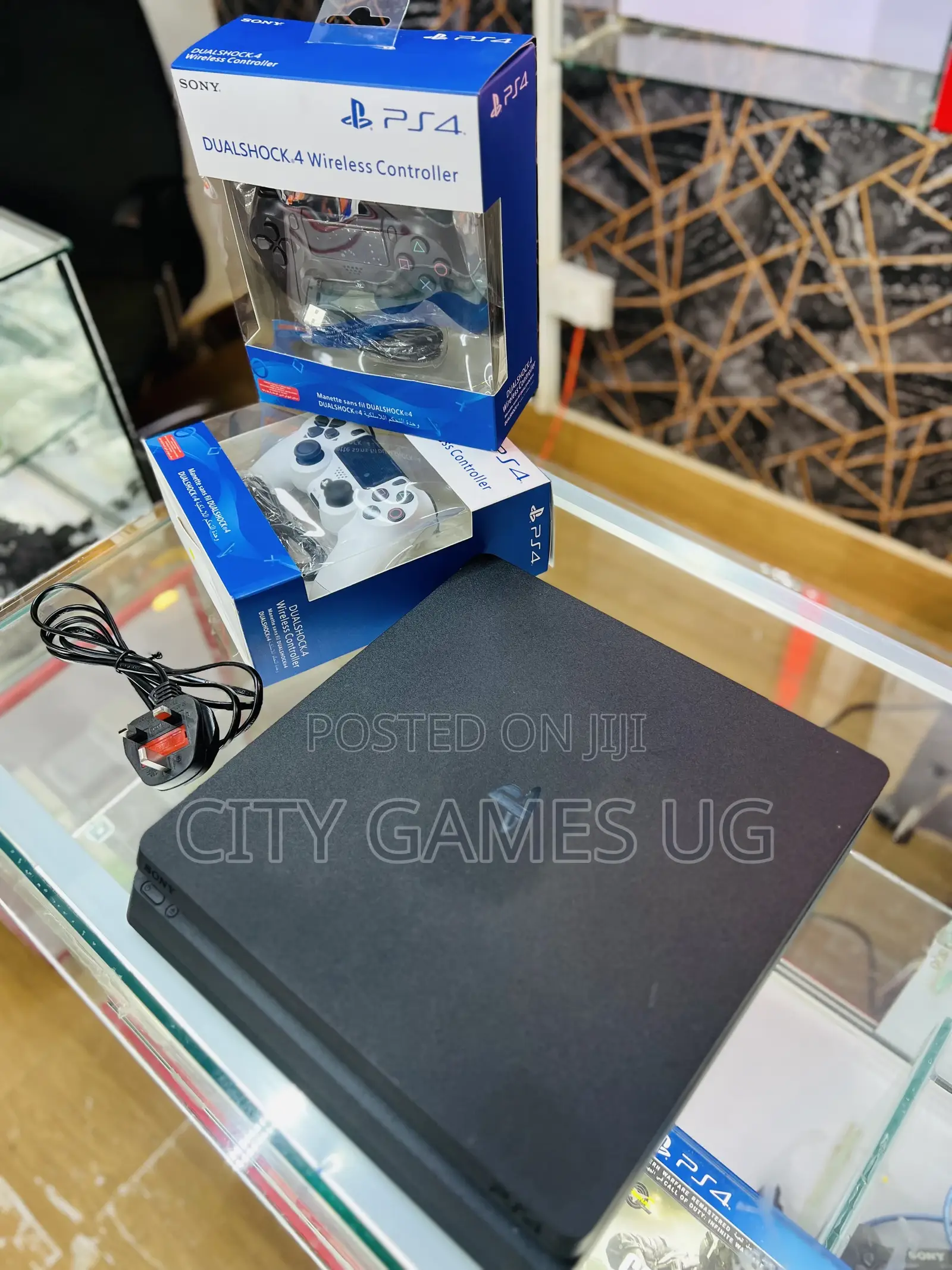 Sony Ps4 Slim Console With 10games