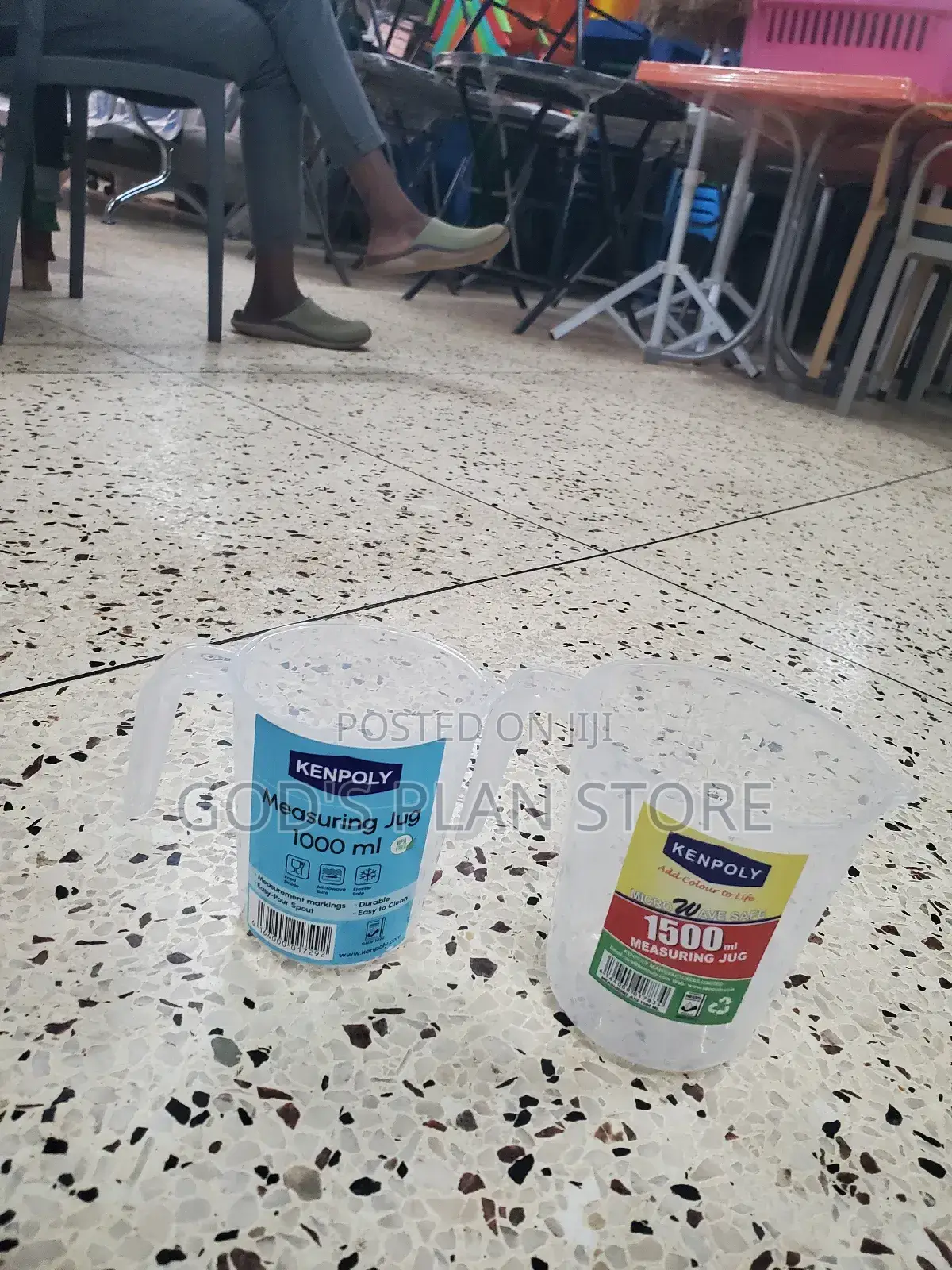 2pcs Measuring Jugs 1.5litres and 1litre