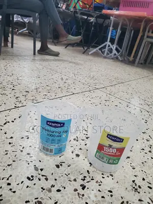 2pcs Measuring Jugs 1.5litres and 1litre