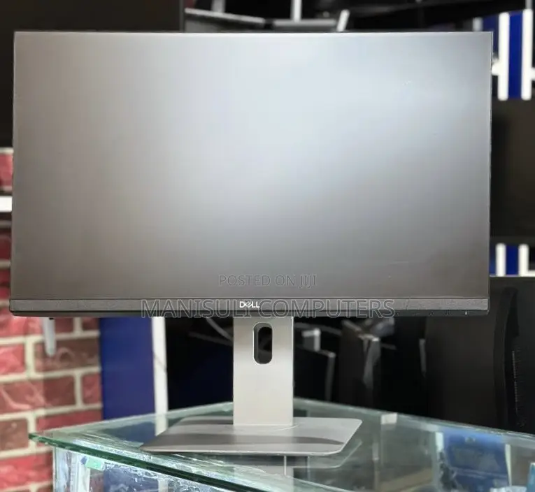 Dell Monitor 23.3 Inch Screen Ips Guarantee 1 Years and 6 Months