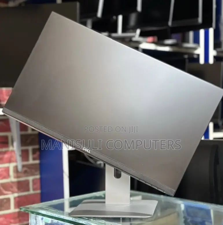 Dell Monitor 23.3 Inch Screen Ips Guarantee 1 Years and 6 Months
