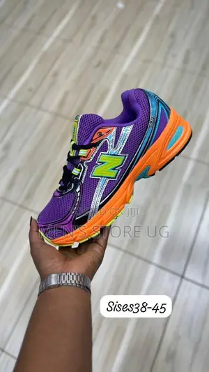New Balance 740 Sneakers