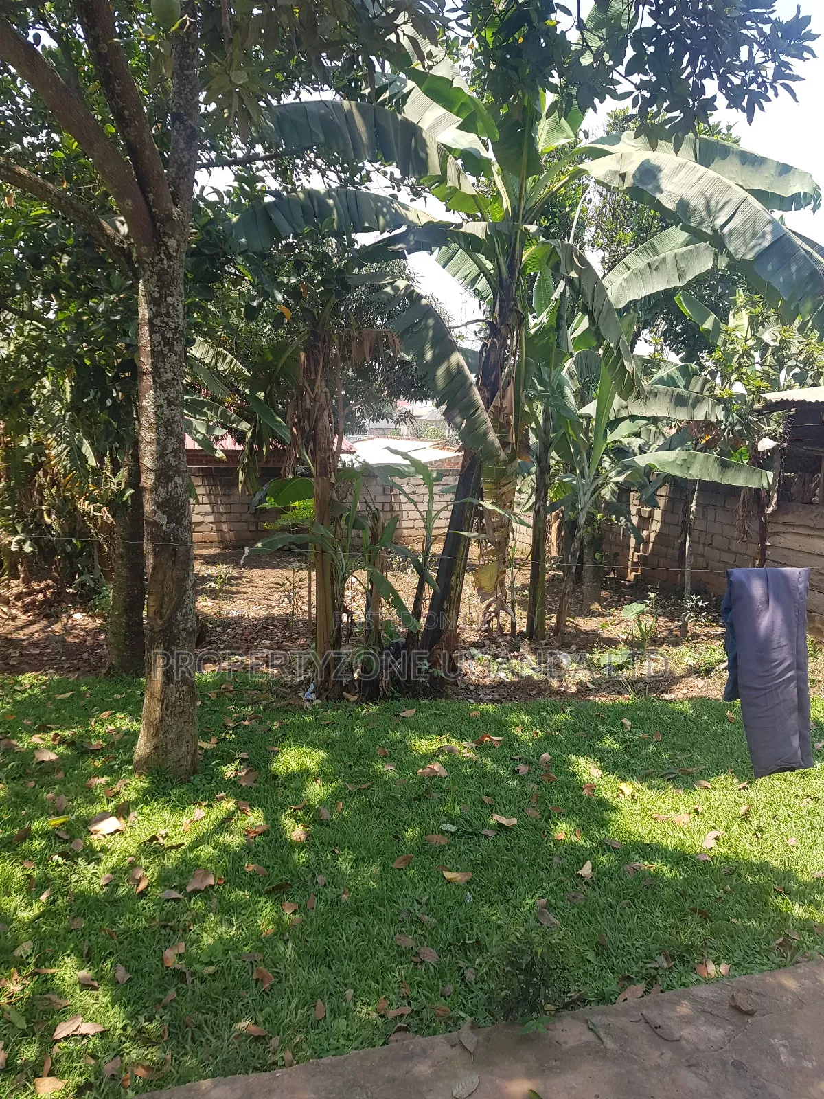 Furnished 6bdrm Mansion in Kawempe for sale