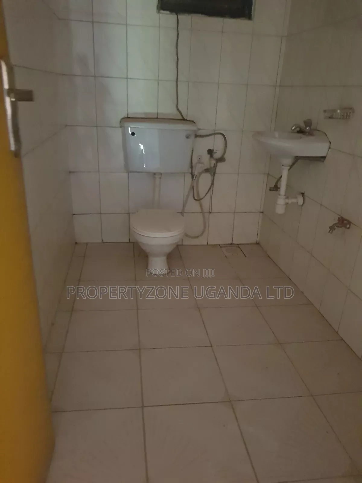 Furnished 6bdrm Mansion in Kawempe for sale