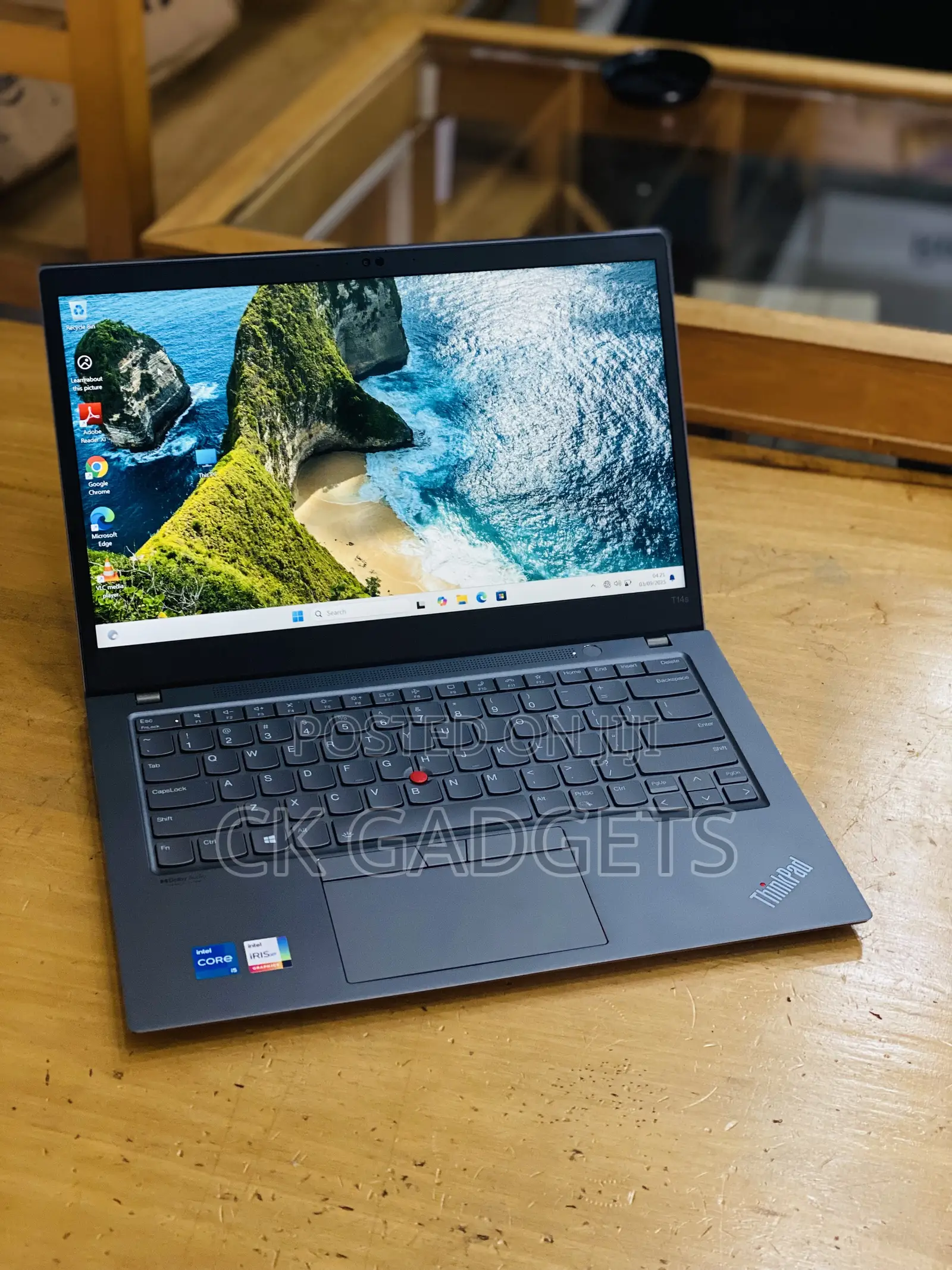 New Laptop Lenovo ThinkPad T14s G4 16GB Intel Core I5 SSD 256GB