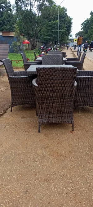 High Quality Restaurant Dining Table