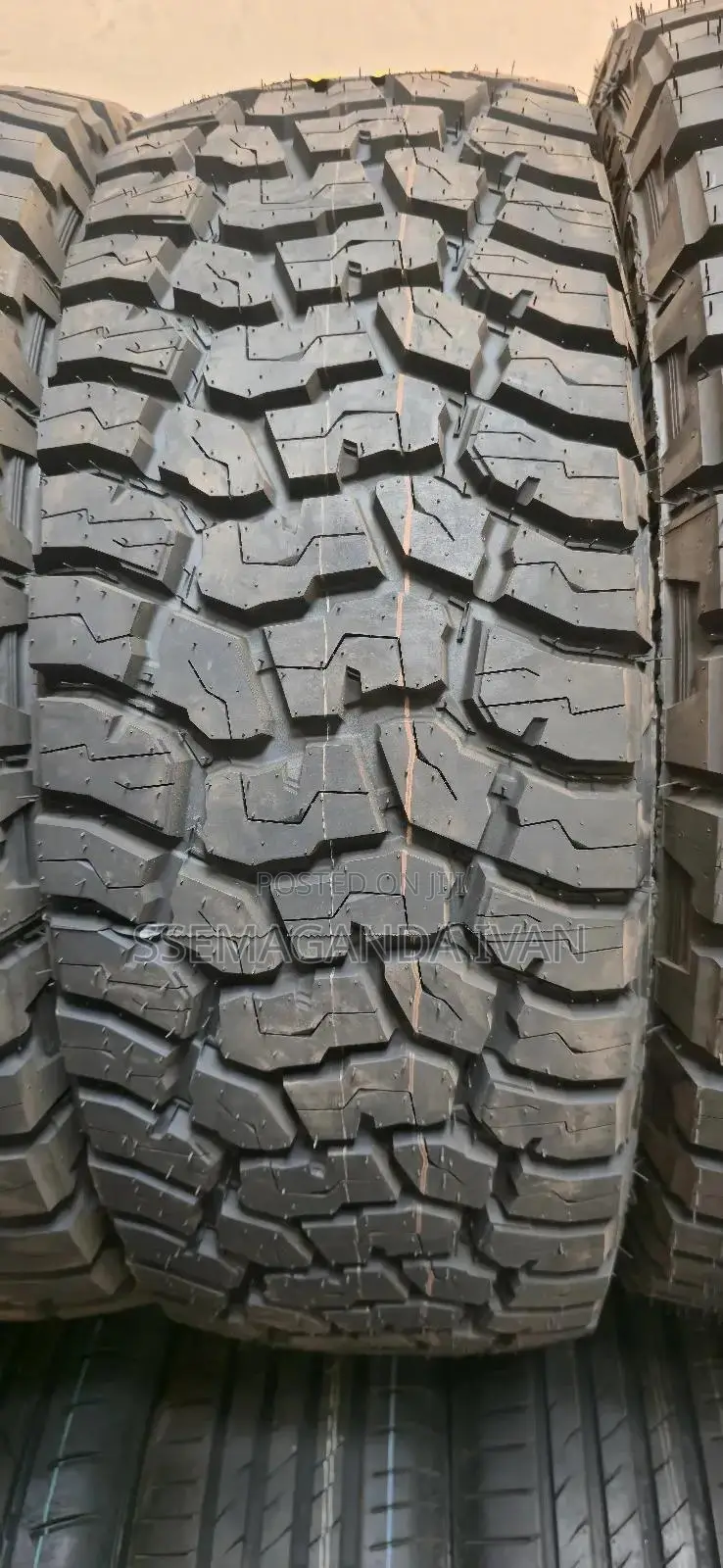 265/70r17 Stoney All Terrain Tire