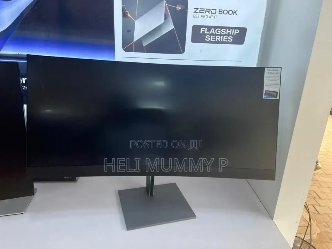 42 Inches Curved Monitor