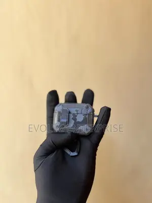 Armoured Airpods Pro 2 Protective Case