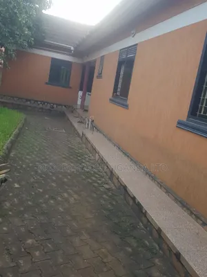 Furnished 5bdrm Bungalow in Kawempe for sale