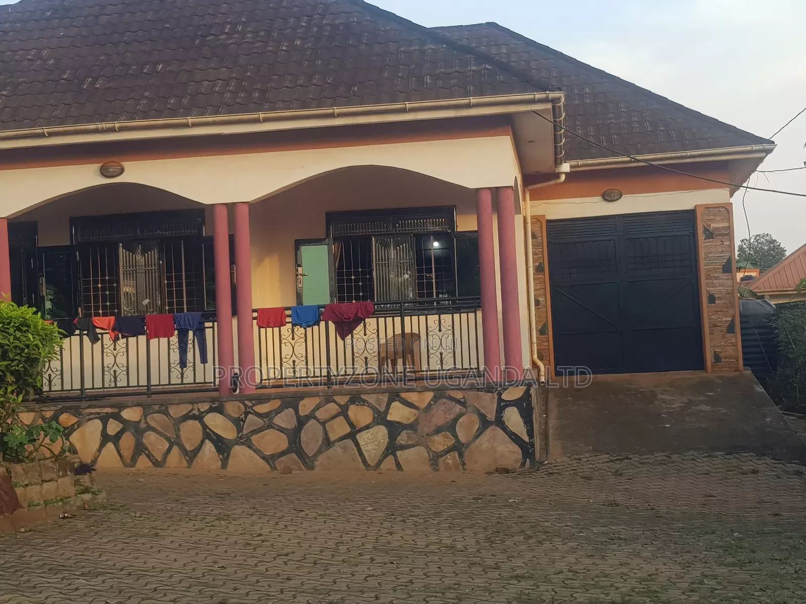 Furnished 5bdrm Bungalow in Kawempe for sale