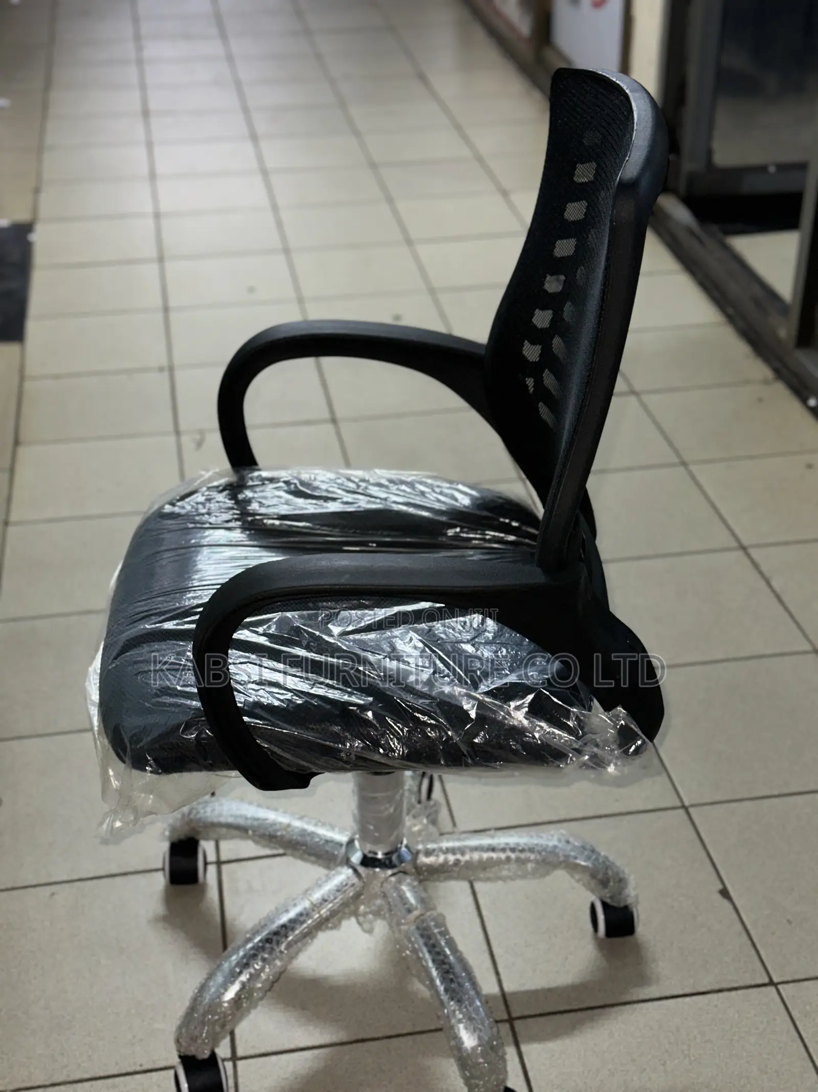 Office Chairs With Aluminum Legs
