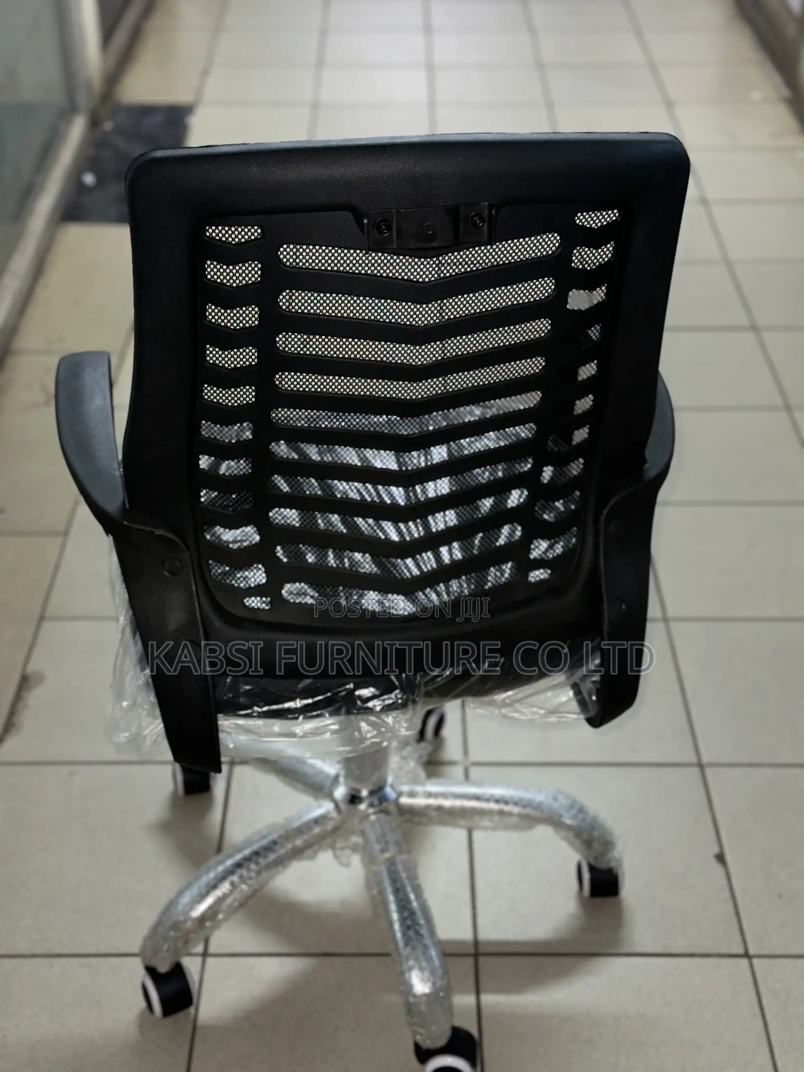 Office Chairs With Aluminum Legs