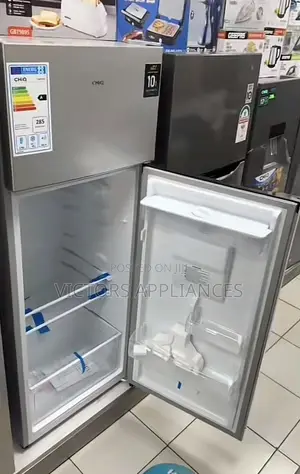 Chiq 270l Double Door Refrigerator With Refrigerator 10years Warranty