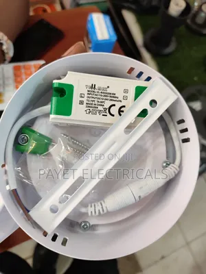 Vellomax 6watts Surface Light White Colour