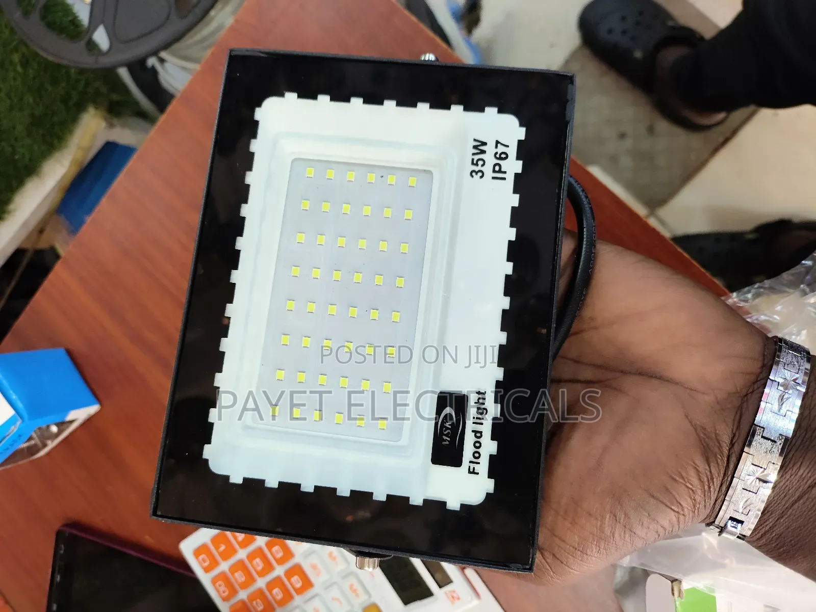 MSK 35watts Floodlight/Water Proof