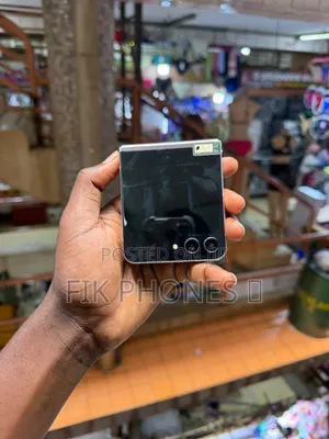 Samsung Galaxy Z Flip 5 256 GB Purple
