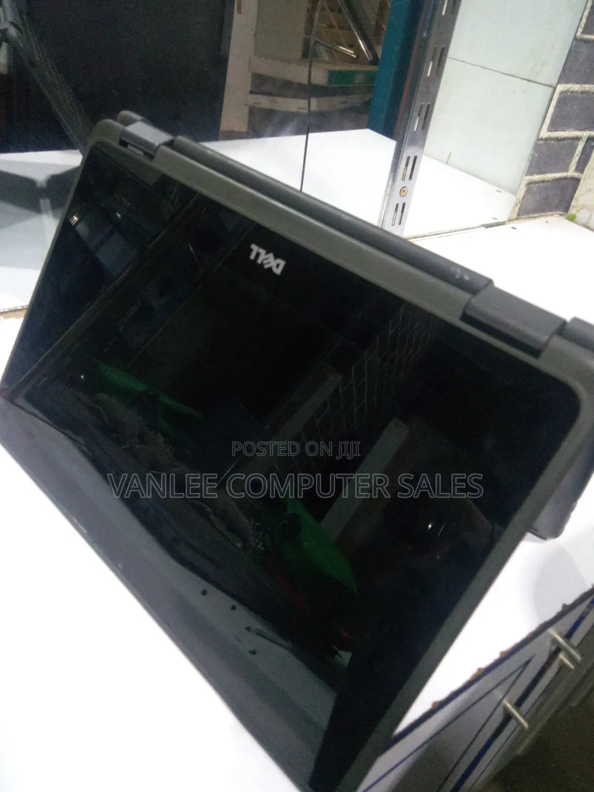 Laptop Dell Latitude 3189 4GB Intel Celeron SSD 128GB