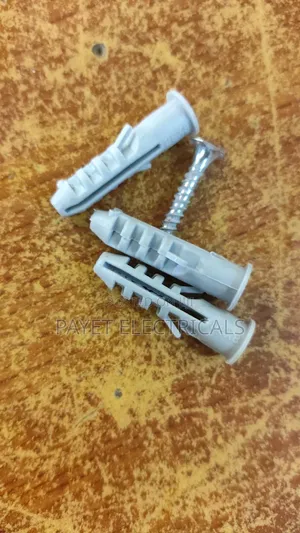 Plastic Wall Plugs With Screws 8mm
