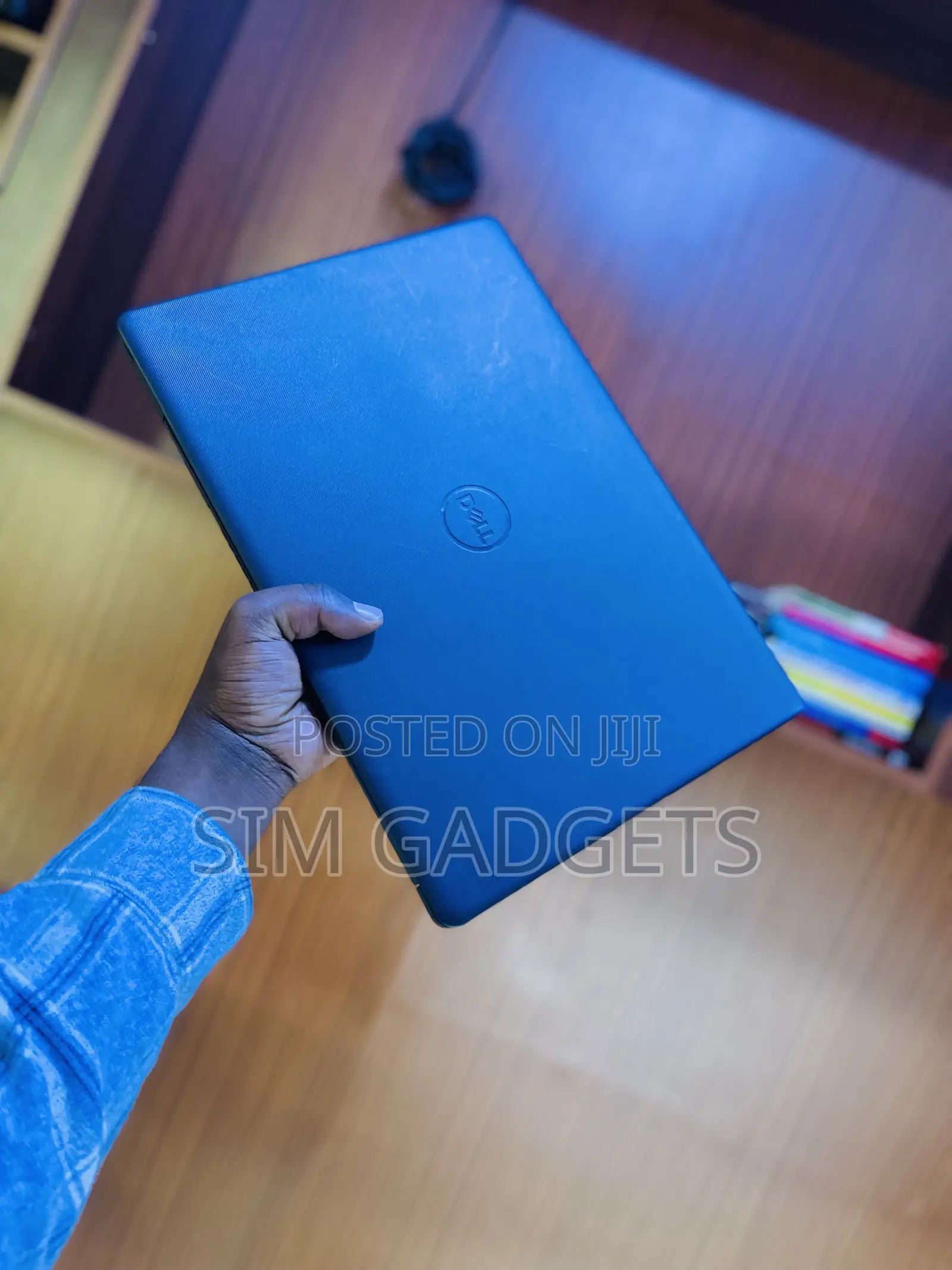 Laptop Dell Vostro 15 3000 4GB Intel Core I3 HDD 1T