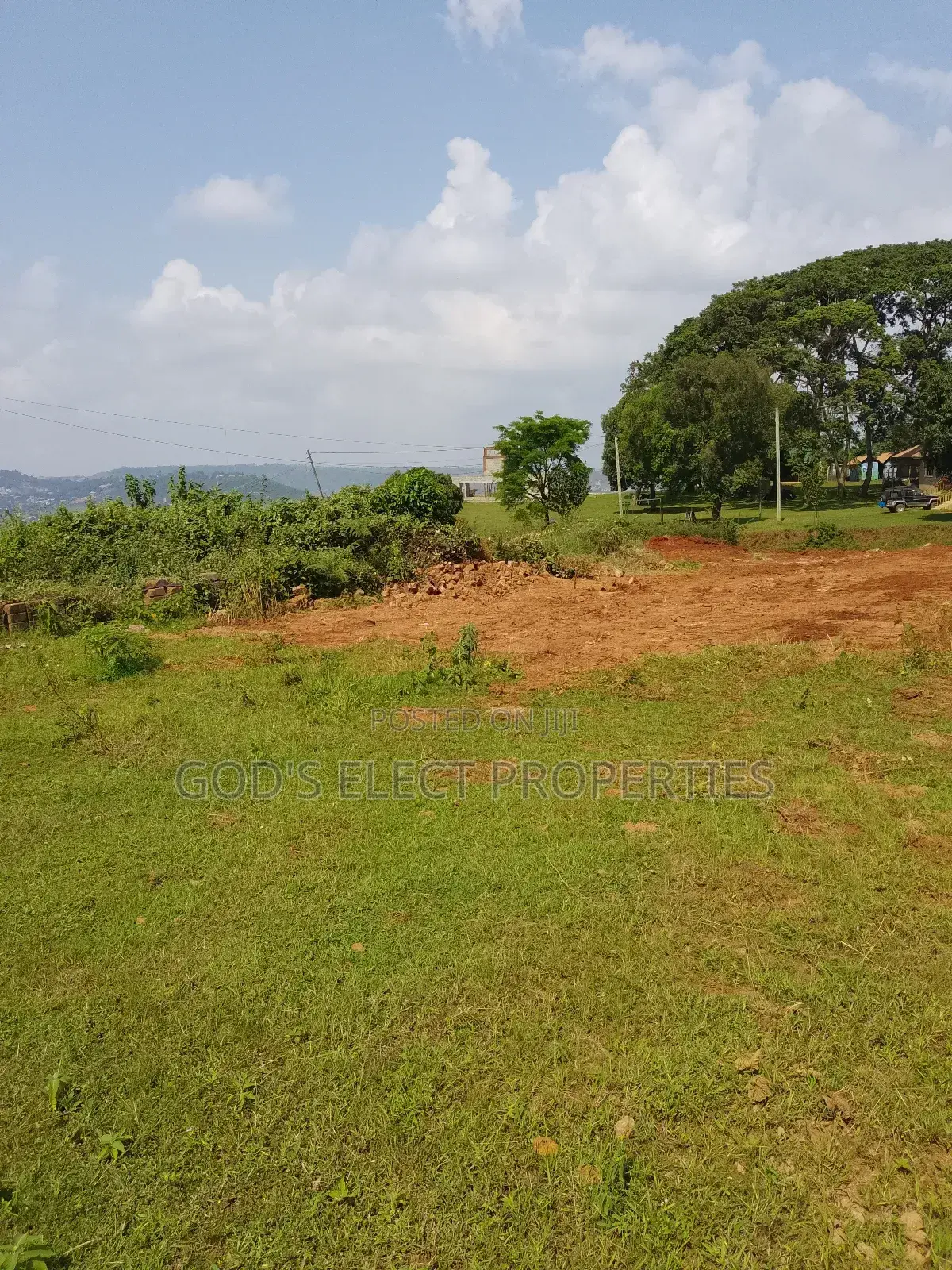 1 Acre and 15 Decimals for Sale in Seguku Hill 1 Billion SHS