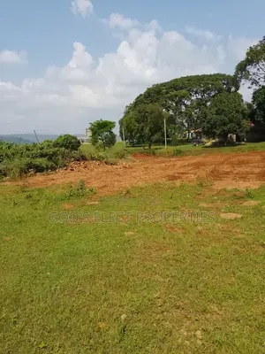 1 Acre and 15 Decimals for Sale in Seguku Hill 1 Billion SHS