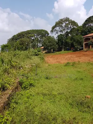 1 Acre and 15 Decimals for Sale in Seguku Hill 1 Billion SHS