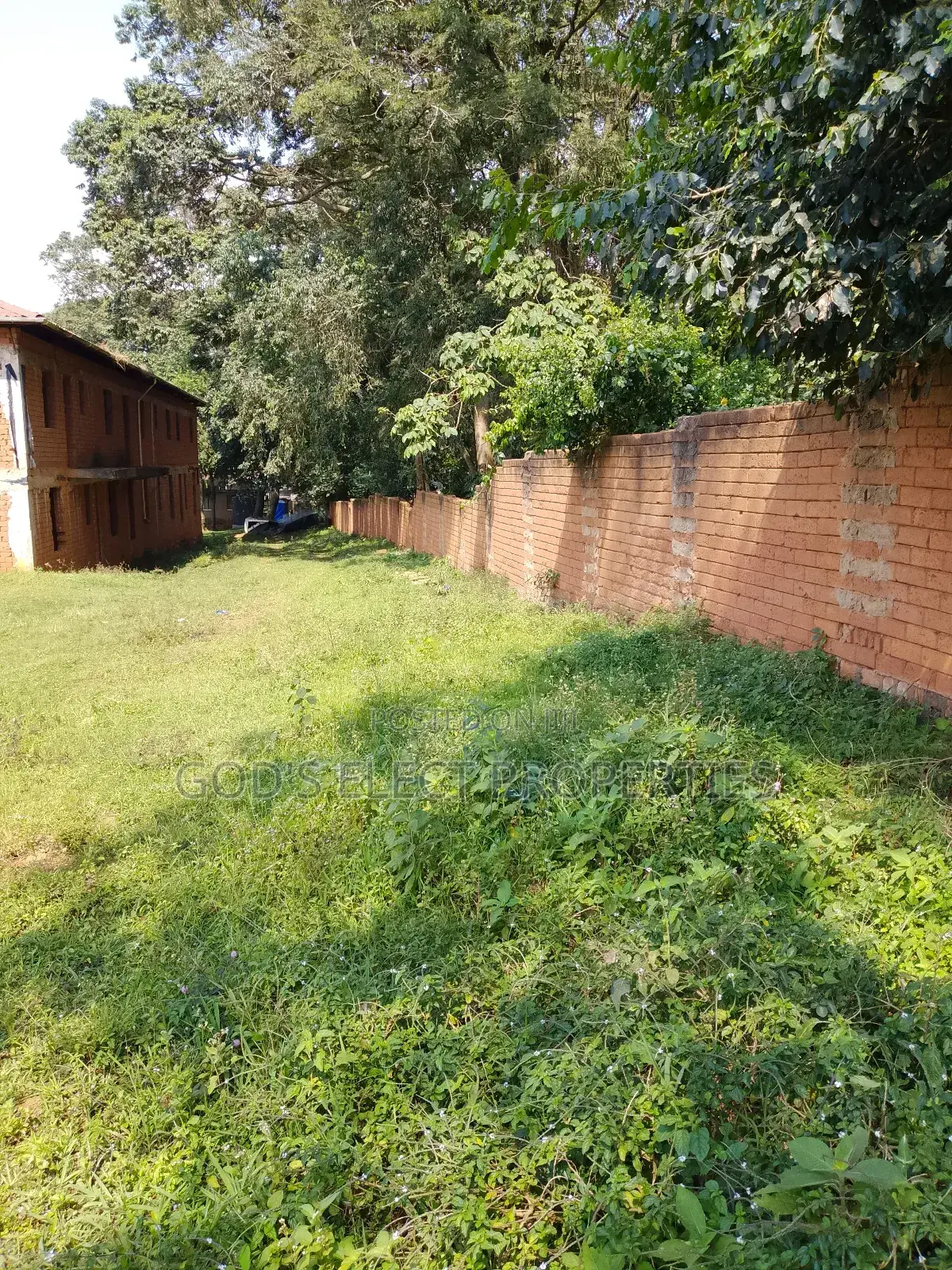 1 Acre and 15 Decimals for Sale in Seguku Hill 1 Billion SHS