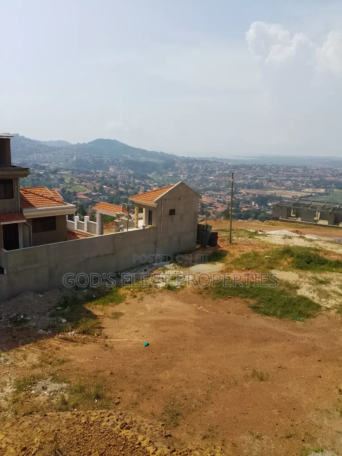 1 Acre and 15 Decimals for Sale in Seguku Hill 1 Billion SHS