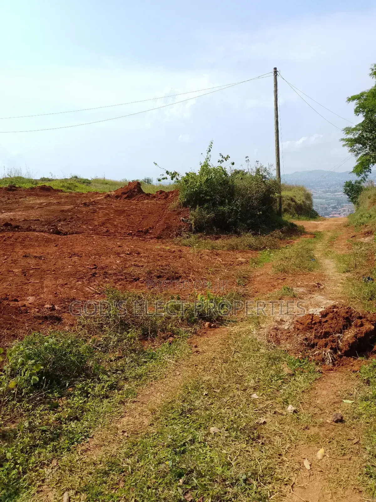 1 Acre and 15 Decimals for Sale in Seguku Hill 1 Billion SHS