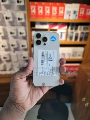 New Apple iPhone 13 Pro 256 GB Gold