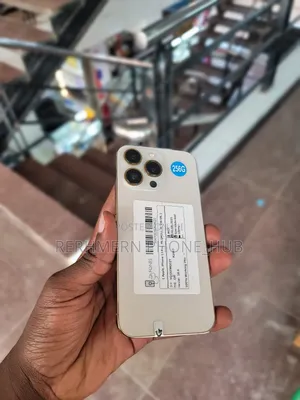 New Apple iPhone 13 Pro 256 GB Gold