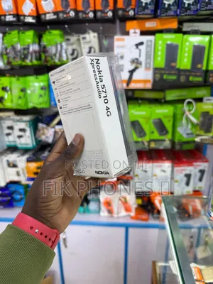 New Nokia 5710 XpressAudio Black