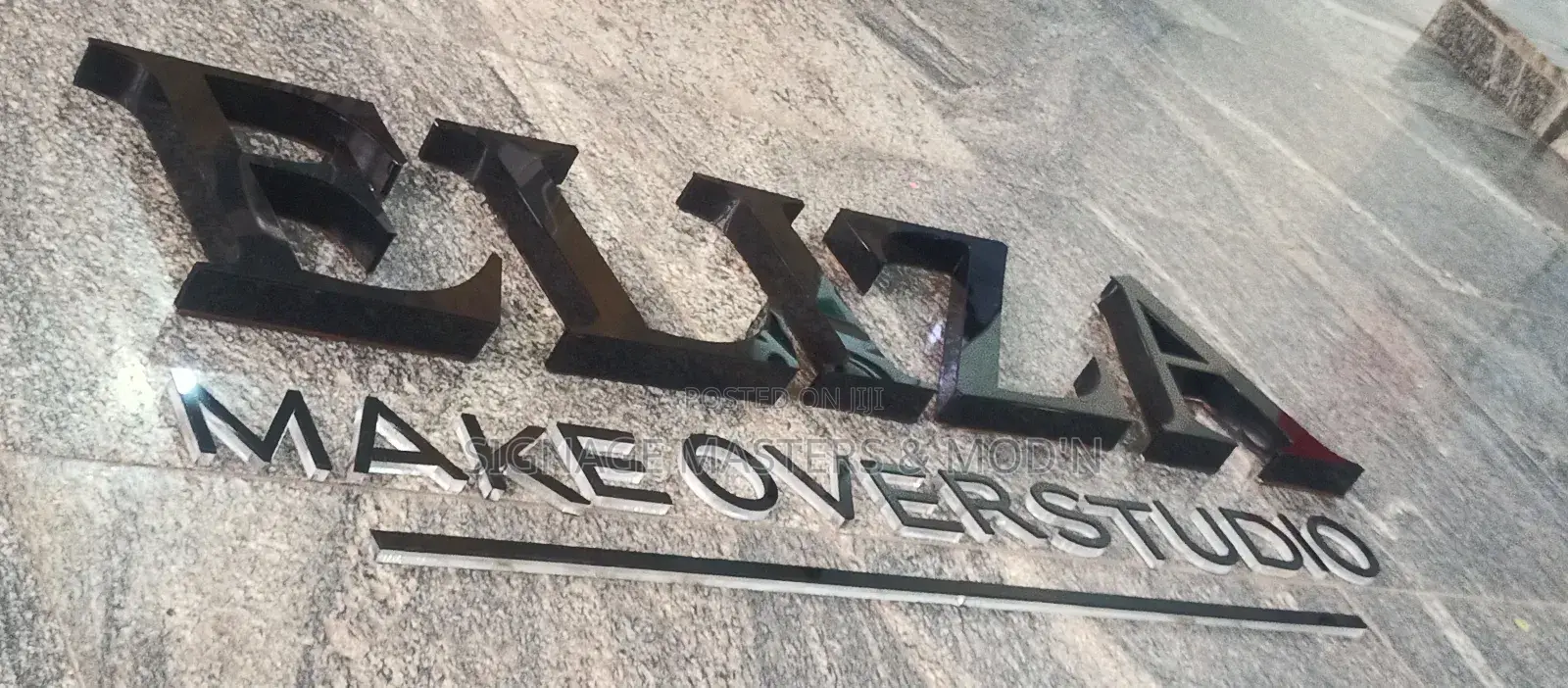 Black 3d Logo