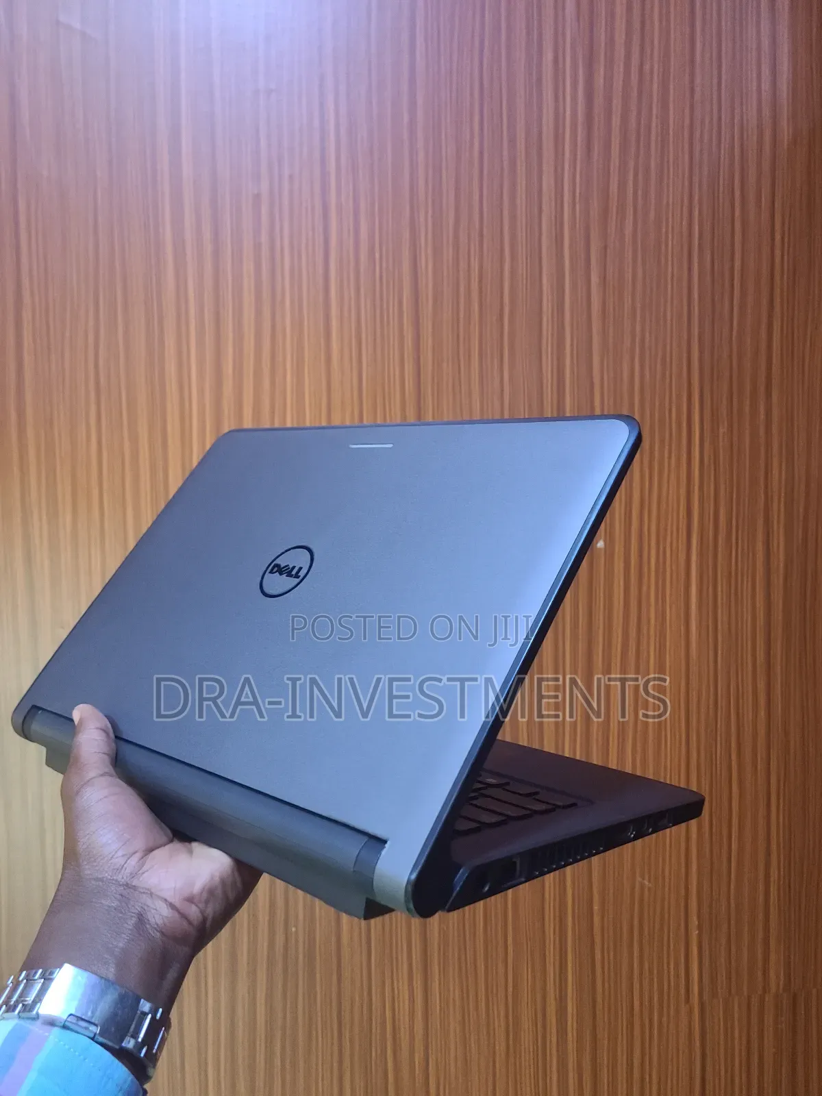New Laptop Dell Latitude 13 3340 8GB Intel Core I5 SSD 256GB