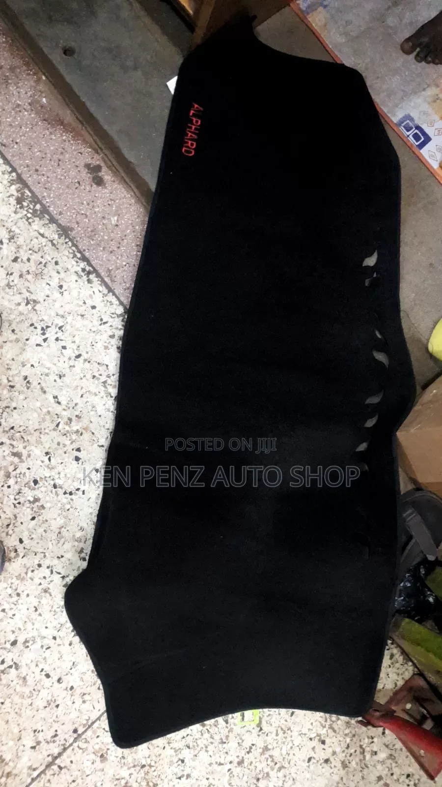 Toyota Alphard Dashboard Cover