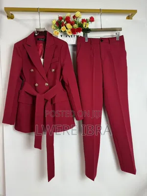 Brown Graduation Suits for Women