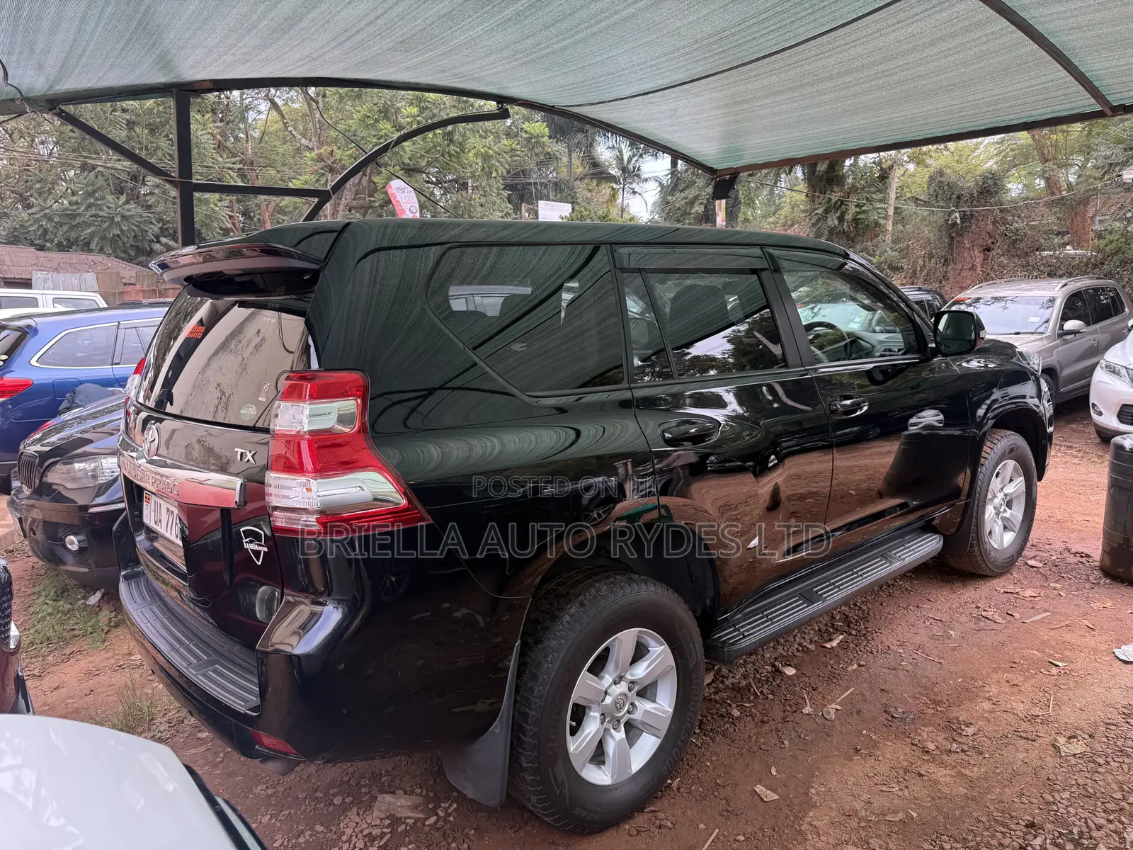 Toyota Land Cruiser Prado 2016 Black